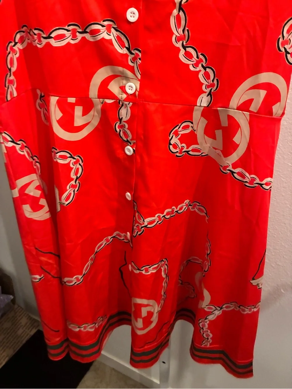 Red Sleeveless Chain Print Button-Front Dress - Picture 3 of 6